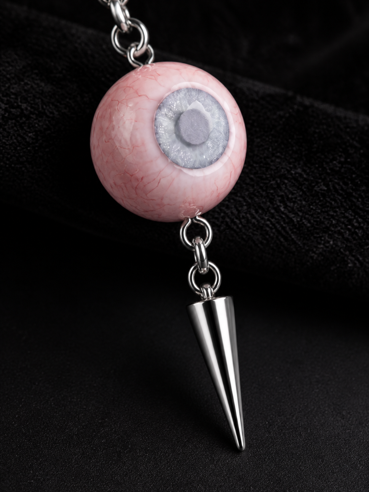 Pale Oracle Spike Earrings - 04_pupil_macro_detail_3x4.png